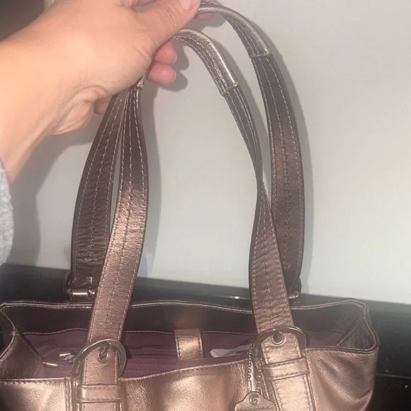 Coach Soho North South Leather Tote Shoulder Bag. Shimmering Bronze in EUC. - Picture 9 of 12